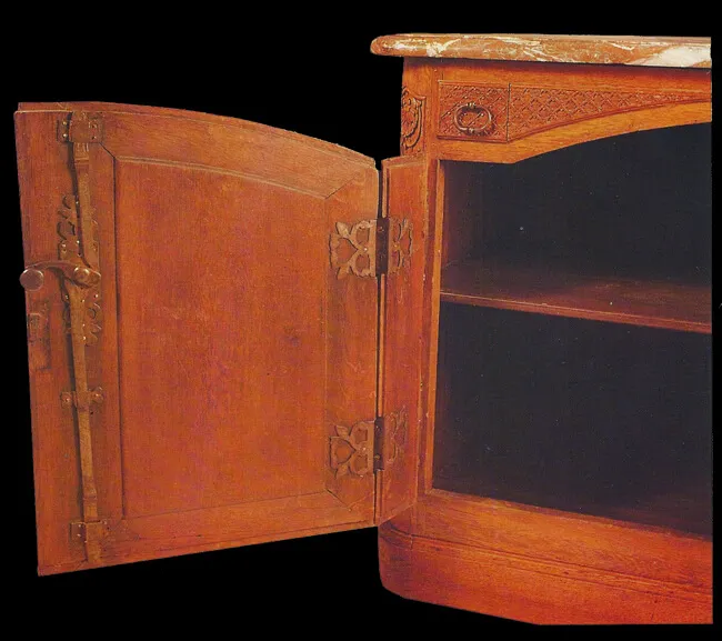 Porte gauche du buffet Porte gauche du buffet
