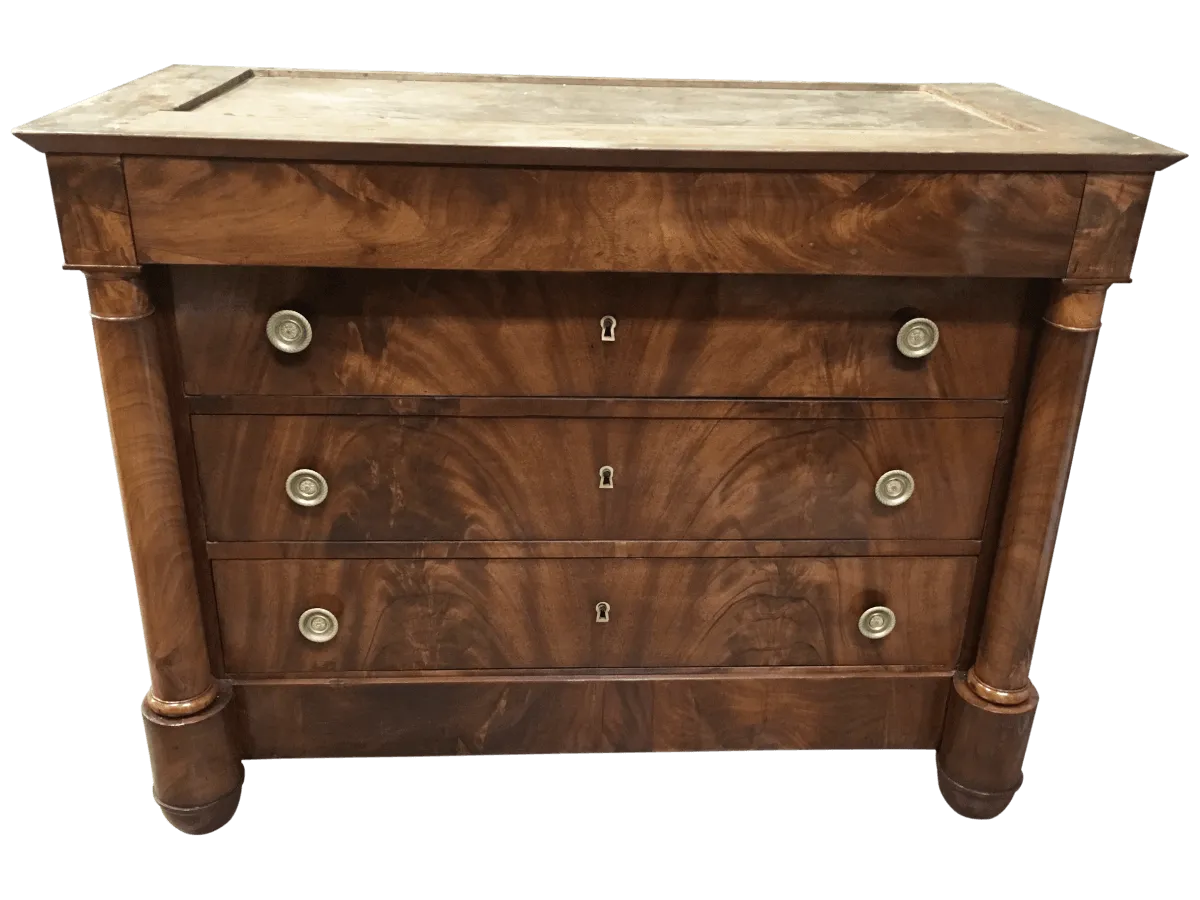 Après restauration. Commode Empire Après restauration. Restauration à Paris - Vincennes d'une commode Empire