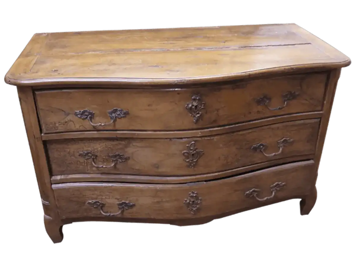 Avant restauration. Commode Louis XV Avant restauration. Restauration à Paris - Vincennes d'une commode Louis XV